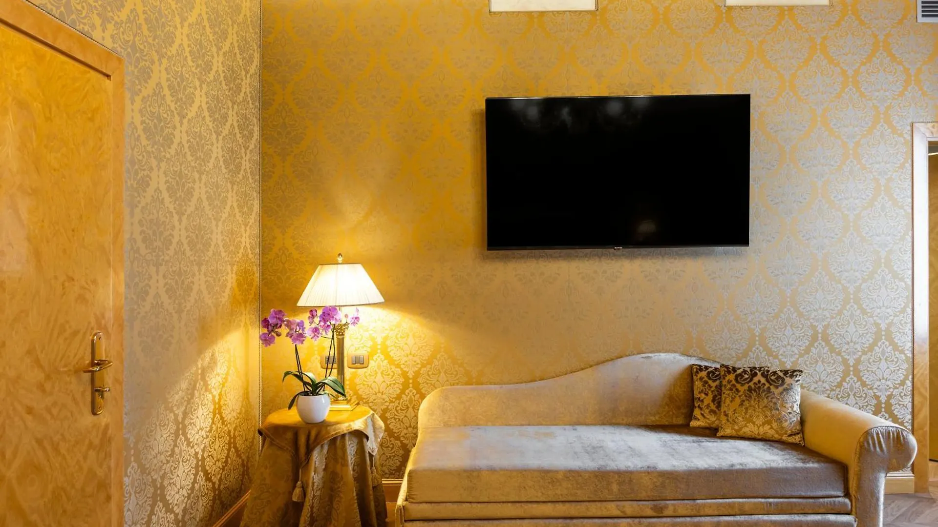 Palazzo Dei Mori Hotel Venice 3*,  Italy