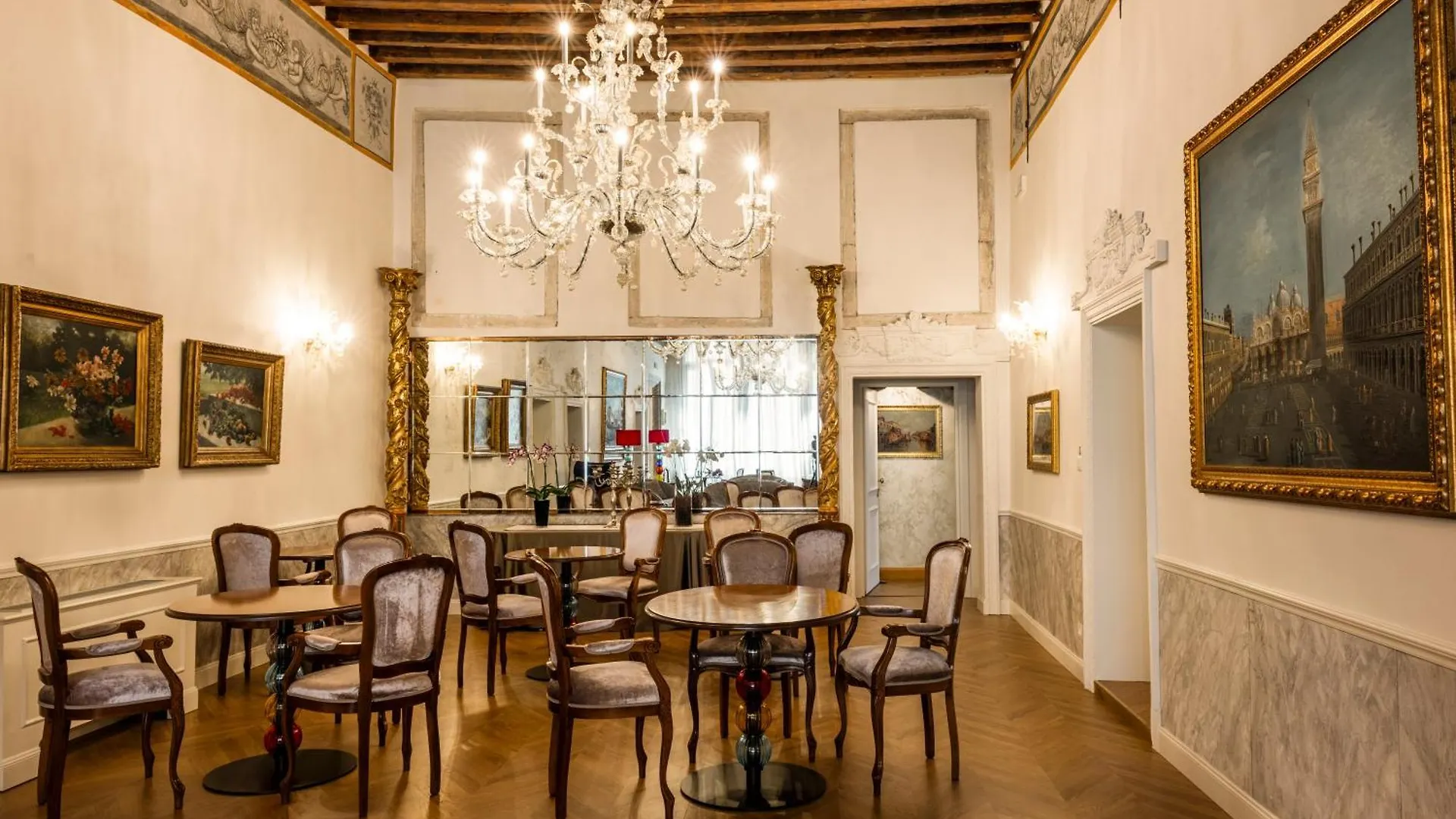 ***  Palazzo Dei Mori Hotel Venice Italy